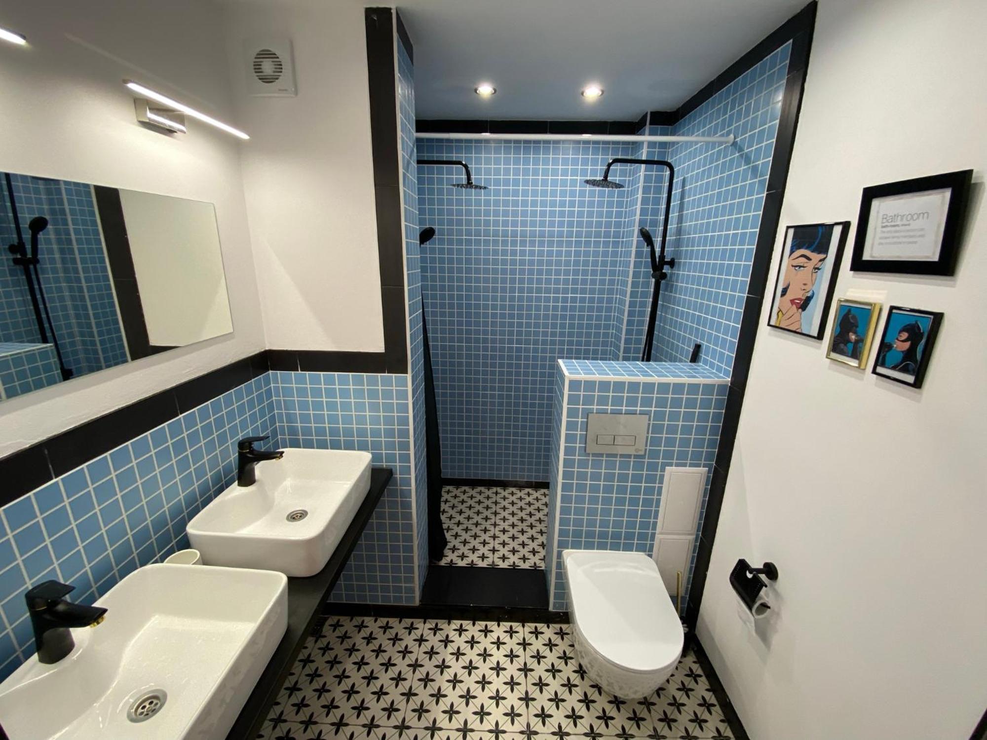Lovely 1 Bedroom Apartment In The Heart Of Варна Экстерьер фото